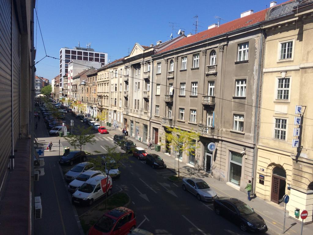 Zagreb Apartments Marticeva Exteriör bild